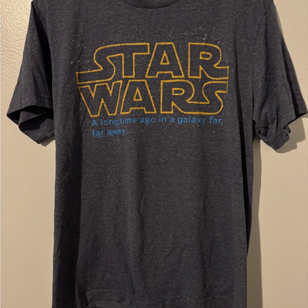 Old Navy Dark Gray Collectabilitees T-Shirt